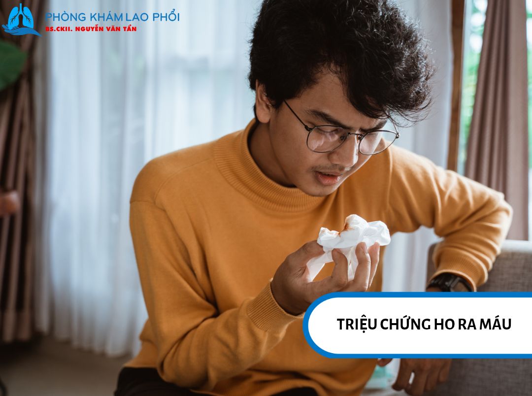 Ho ra máu, dù chỉ vài tia, là dấu hiệu nghiêm trọng cần được thăm khám sớm