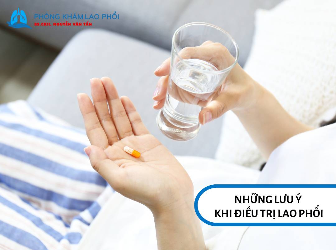Người bệnh cần tuân thủ đúng phác đồ, uống thuốc đúng giờ và đúng liều